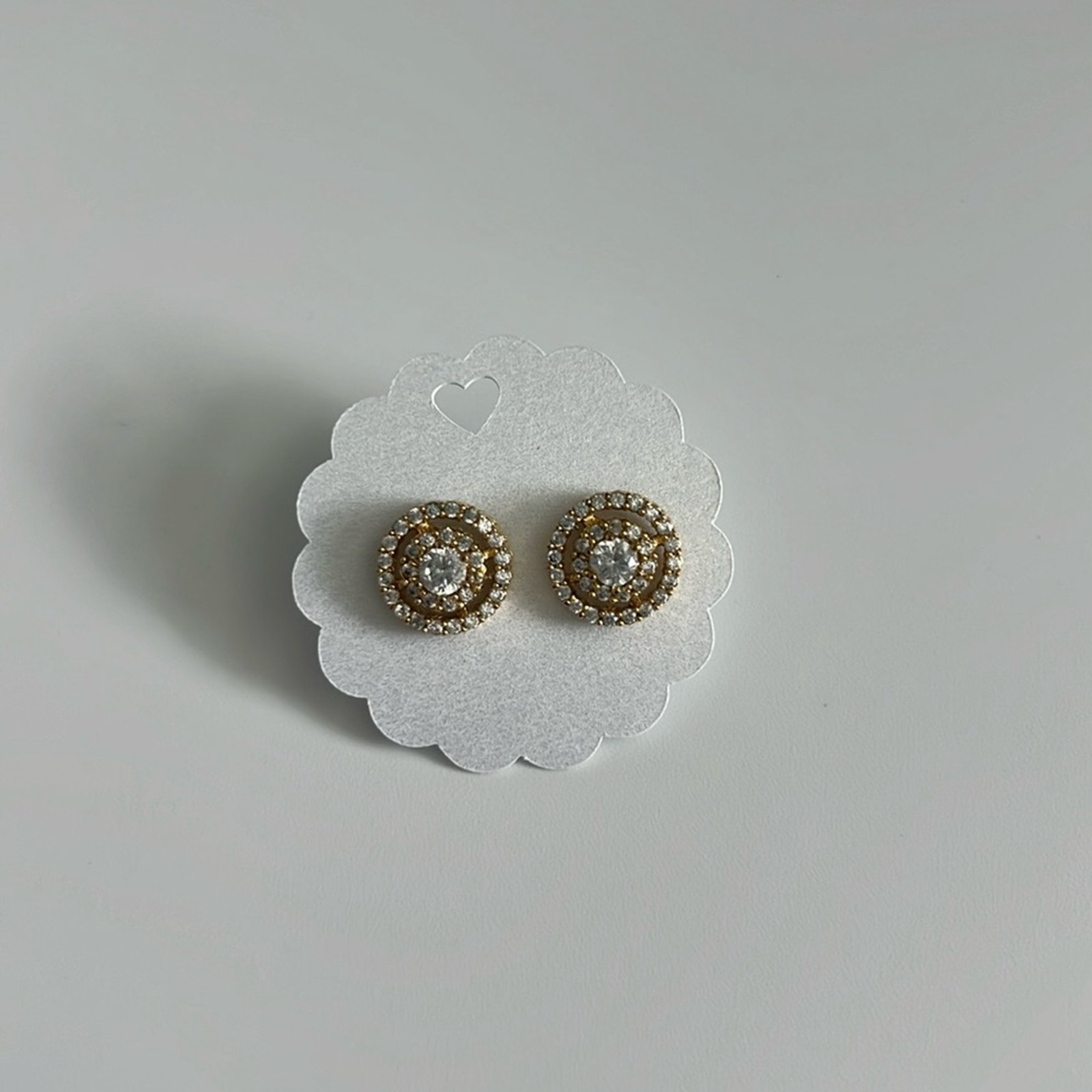 Lulus Sure To Stun Gold Rhinestone Earrings 10$